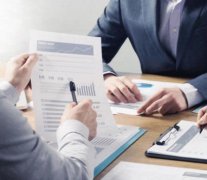 怎么找同聲傳譯服務的公司?翻譯公司報價多少?